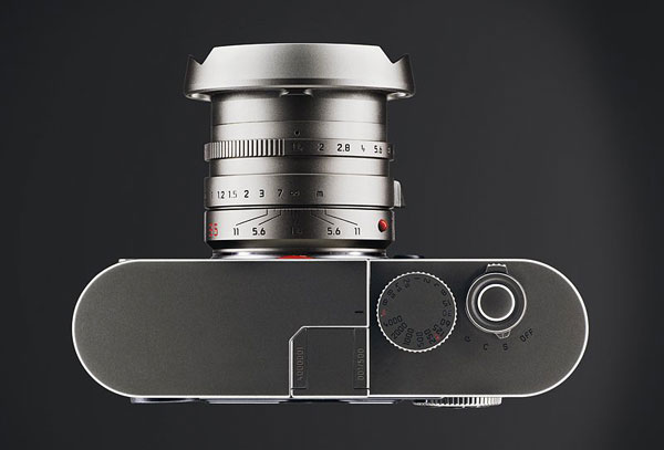 Leica M9 Titan